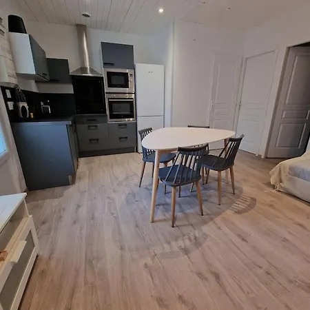 Apartment Superbe Renove A Neuf Centre Bourg Brem-Sur-Mer